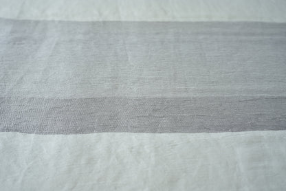 白リネンxシルバー