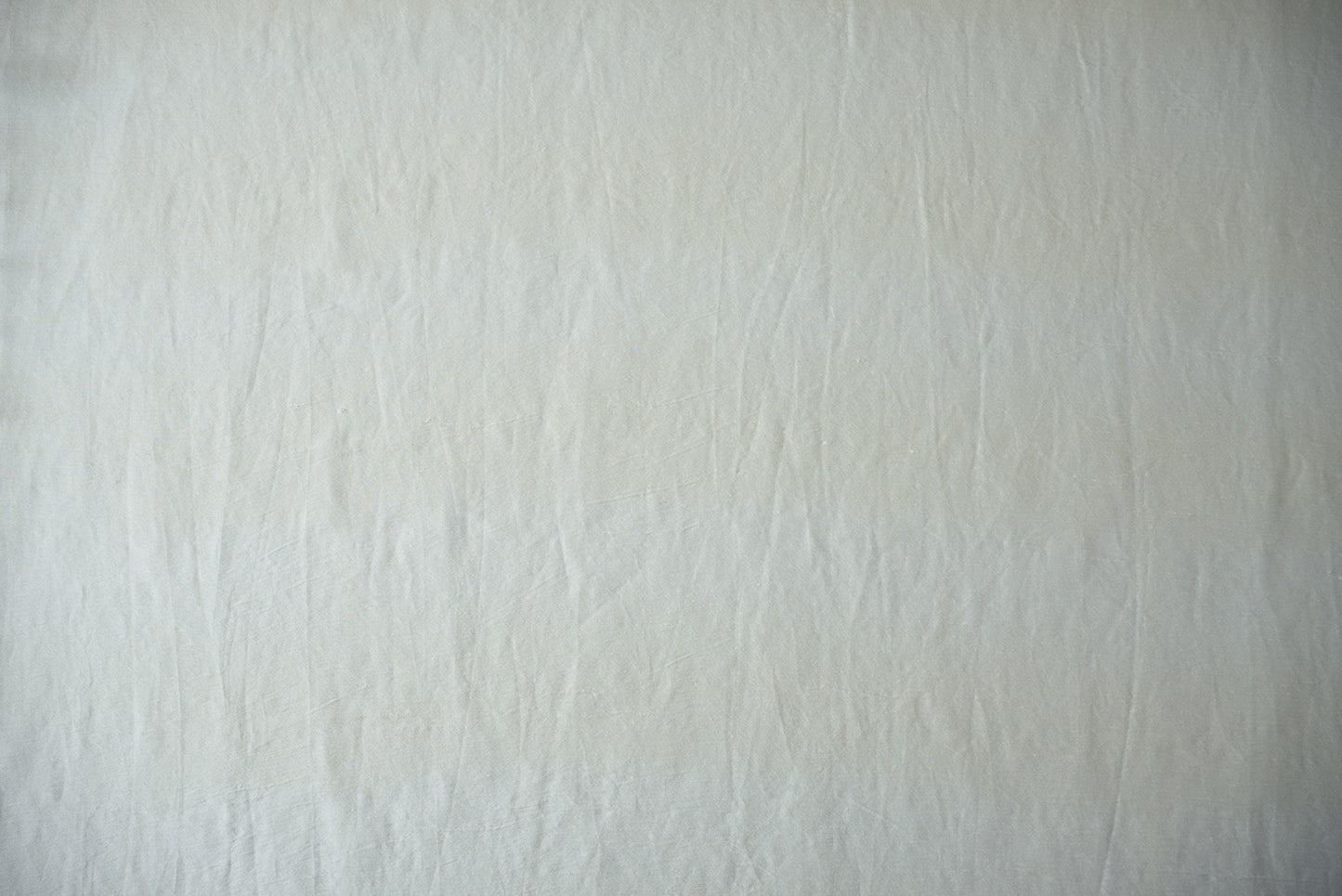 白リネンxシルバー