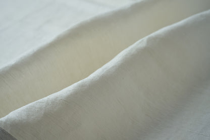 白リネンxシルバー