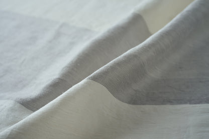 白リネンxシルバー