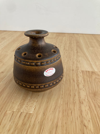 花瓶　茶色